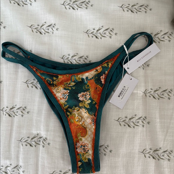 Bydee Prague bottom in Antigua - Picture 4 of 7